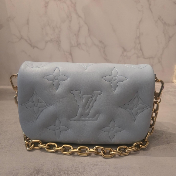 I'm LIVE!!! Come join me!! Share Show! GIVEAWAYS!! - Picture 11 of 16